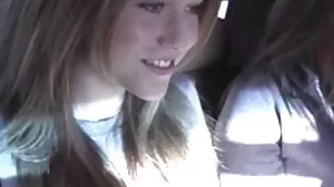 وہ اپنے creampie کھاتا